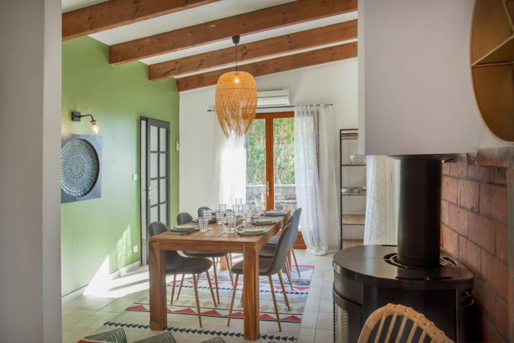 Villa Bodri, Maison En Pierre Avec Vue Mer Et Piscine Chauffee L'Ile-Rousse  Bagian luar foto